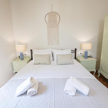 Sunny Yard Apartments Poros Town Exterior photo