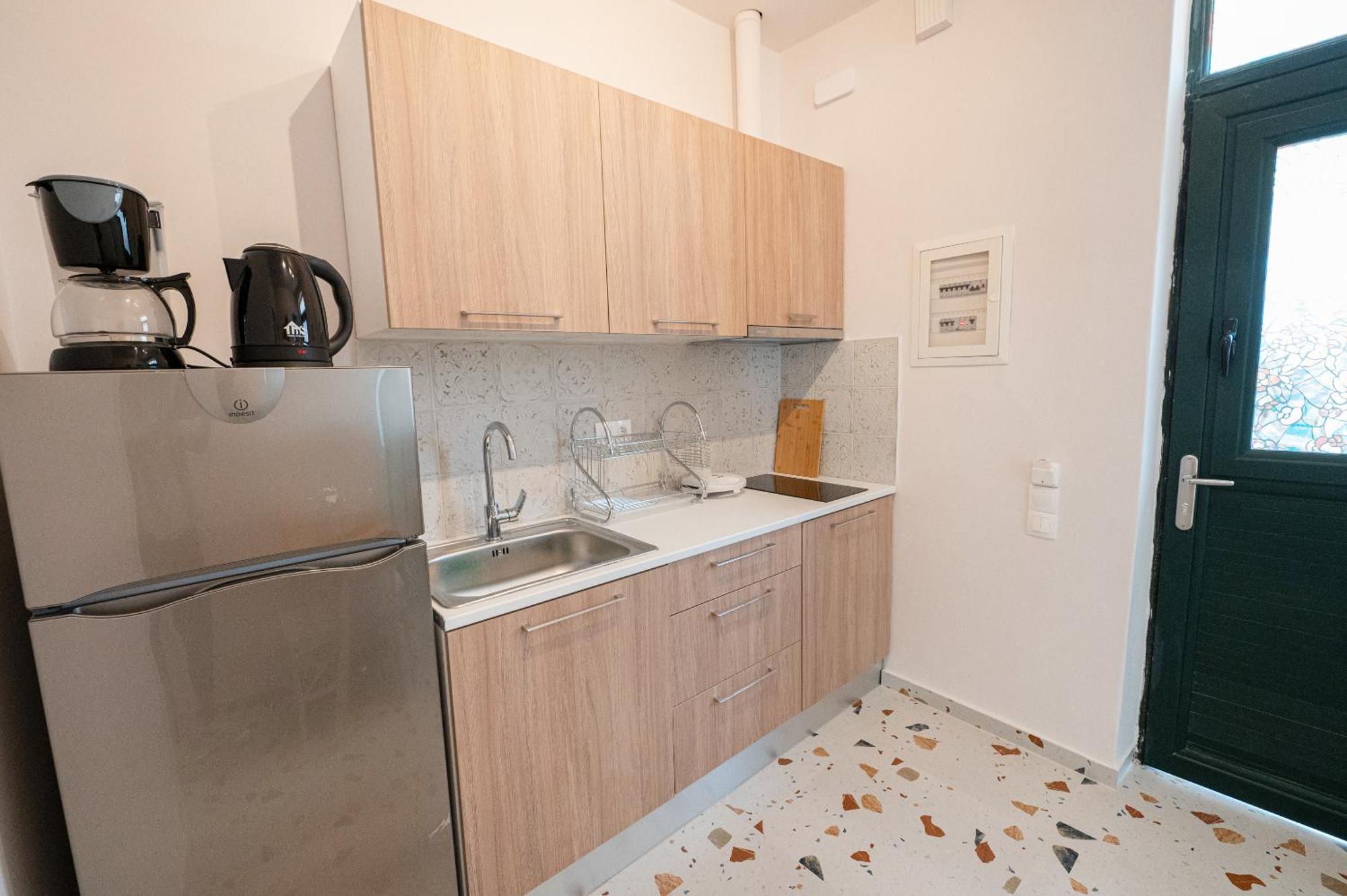 Sunny Yard Apartments Poros Town Exterior photo